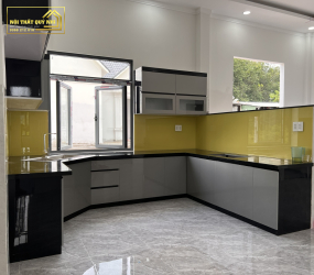 TỦ BẾP NHỰA PICOMAT PHỦ ACRYLIC TBA098