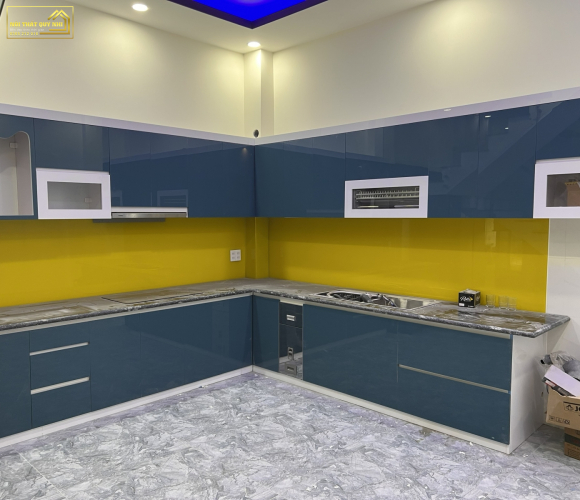 TỦ BẾP NHỰA PICOMAT PHỦ ACRYLIC TBA006