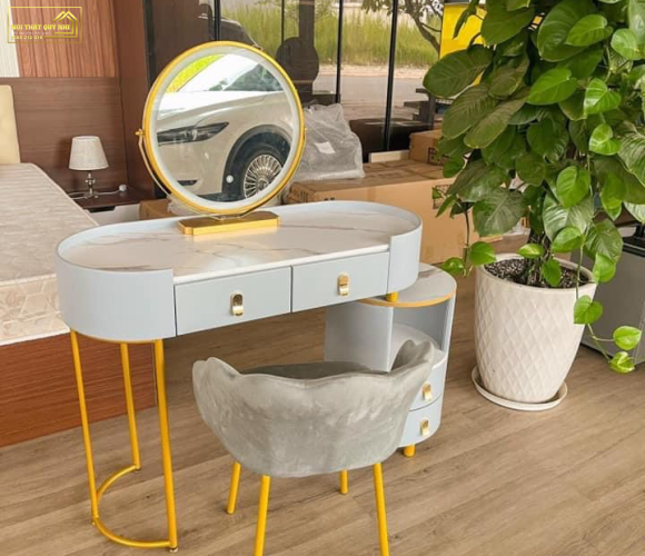 BÀN NHỰA TRANG ĐIỂM TD009