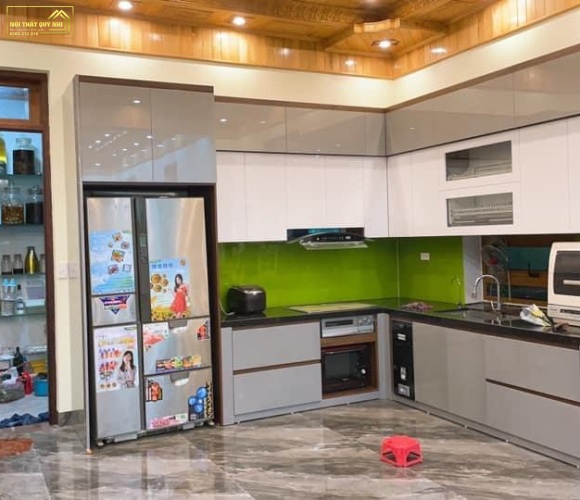 TỦ BẾP NHỰA PICOMAT PHỦ ACRYLIC TBA0124